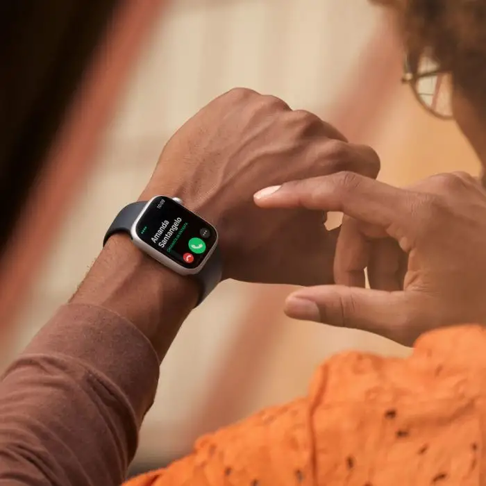 Apple Watch Series 8 GPS + Cellular 45mm Cassa in Acciaio Inossidabile color Grafite con Cinturino Sport Band Mezzanotte - Regular , 144356 , Immagine 4