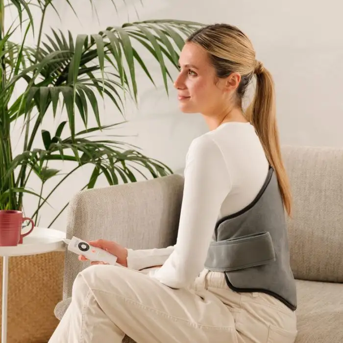 Imetec Termoforo Lombare Intellisense Lumbar, efficace su schiena e addome, Tecnologia Intellisense, 5 temperature, Lavabile , 148714 , Immagine 4