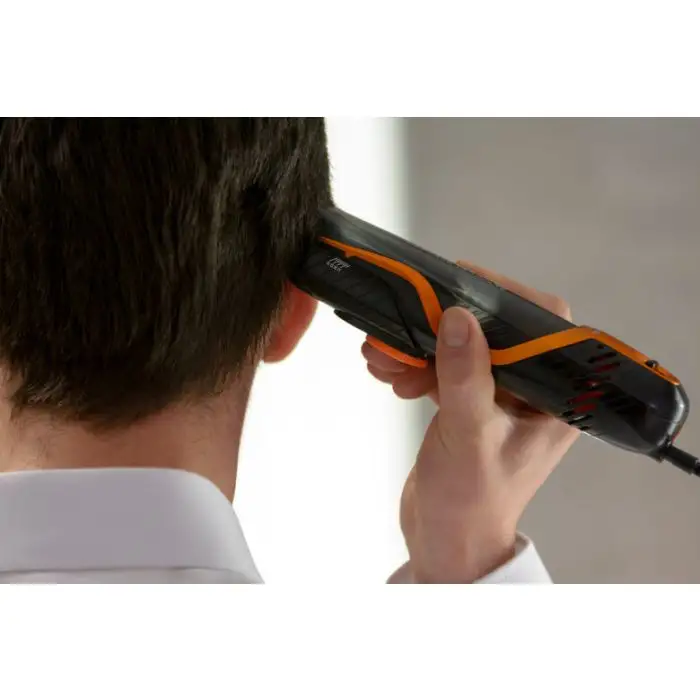 Rowenta TN9300 Airforce Ultimate, Tagliacapelli, Sistema di Aspirazione Integrato che Cattura il 99% dei capelli, 17 Lunghezze di Taglio, Tagliacapelli 3 in 1, Nero e Arancione , 125370 , Immagine 11