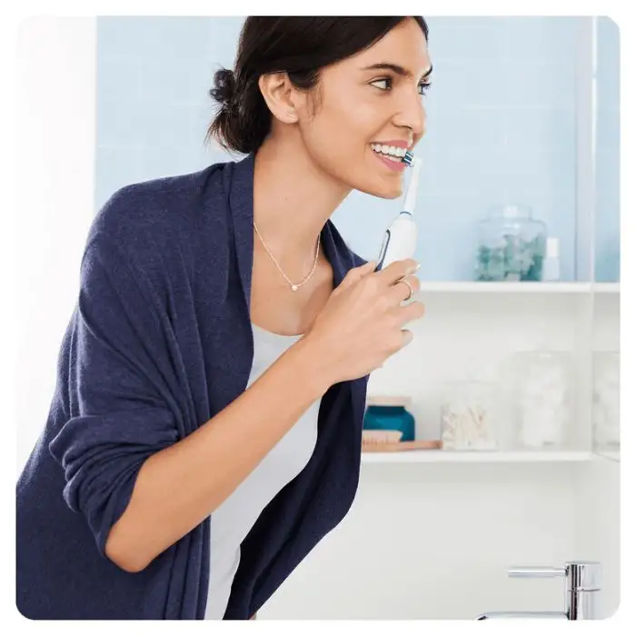 Oral-B Spazzolino Elettrico Smart 6 6600 , 118089 , Immagine 7