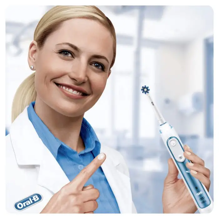 Oral-B Spazzolino Elettrico Smart 6 6600 , 118089 , Immagine 10