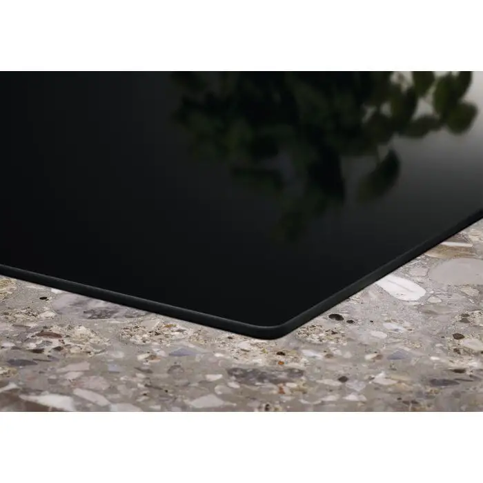 Electrolux EIS82449C Nero Da incasso 80 cm Piano cottura a induzione 4 Fornello(i) , 125556 , Immagine 4