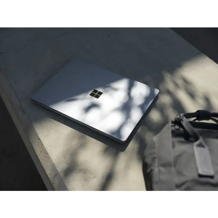 Microsoft Surface Laptop Go Computer portatile 31,6 cm (12.4&quot;) Touch screen Intel® Core™ i5 di decima generazione 4 GB LPDDR4x-SDRAM 64 GB eMMC Wi-Fi 6 (802.11ax) Windows 10 Home S Platino , Computer e portatili , 135128 , Immagine 9