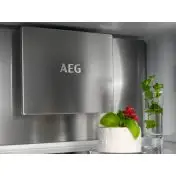 AEG TSC8M181DS Frigorifero con Congelatore Da incasso 249 L D Bianco