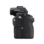 Sony Alpha 7 II, fotocamera mirrorless ad attacco E, sensore full-frame, 24.3 MP