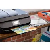 HP OfficeJet 4650 Getto termico d'inchiostro A4 4800 x 1200 DPI 9,5 ppm Wi-Fi