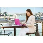 HP Stream 13-c100nl Computer portatile 33,8 cm (13.3") HD Intel® Celeron® 2 GB DDR3L-SDRAM 32 GB eMMC Windows 10 Home Blu