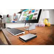 HP Pavilion 23-q102nl 58,4 cm (23") 1920 x 1080 Pixel Intel® Core™ i3 di quarta generazione 4 GB DDR3L-SDRAM 500 GB HDD PC All-in-one Windows 10 Home Wi-Fi 5 (802.11ac) Nero, Bianco