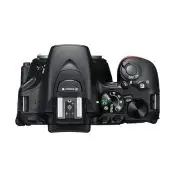 Nikon D5600 + AF-S DX 18-140mm G ED VR Kit fotocamere SLR 24,2 MP CMOS 6000 x 4000 Pixel Nero
