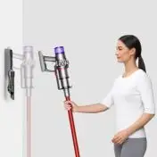 Dyson V11 Absolute Extra aspirapolvere senza filo Nichel, Rosso Senza sacchetto