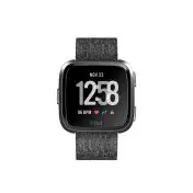 Fitbit Versa 3,4 cm (1.34") LCD Nero, Grigio GPS (satellitare)