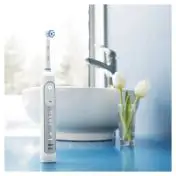 Oral-B Genius 8600 Spazzolino Elettrico Argento