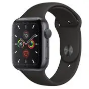 Apple Watch Series 5 GPS, 44mm in alluminio grigio siderale con cinturino Sport Nero