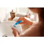 Philips Con DiamondClean 9000, sistema di pulizia interdentale