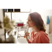 Philips Con DiamondClean 9000, sistema di pulizia interdentale
