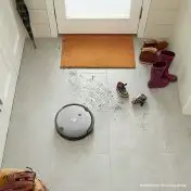 iRobot Roomba 698 Aspirapolvere Robot 0,6 L Senza sacchetto Nero, Grigio