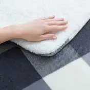 Imetec CaldoPlaid Tartan Grey Plaid Riscaldabile, Morbida Coperta Elettrica 160x120 cm, Basso Consumo, Tecnologia Adapto, Dispositivo di Sicurezza, Rapido Riscaldamento, 6 Temperature, Lavab