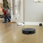 iRobot Roomba i3 Aspirapolvere Robot Nero, Grigio