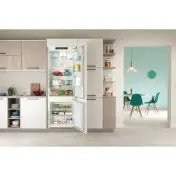Indesit IND 401 frigorifero con congelatore Da incasso 400 L F Bianco