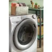 Candy RapidÓ PRO RP 6106BWMR8-S lavatrice Caricamento frontale 10 kg 1600 Giri/min Bianco