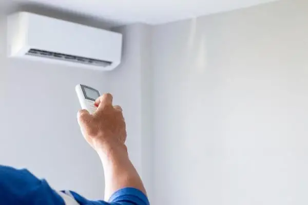 Scegliere tra Climatizzatore e Condizionatore d'Aria: Guida Completa