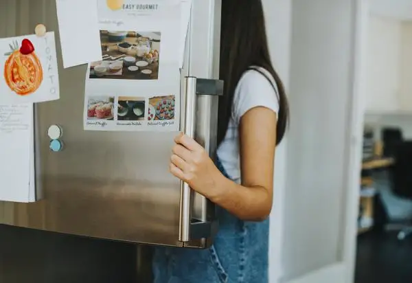 Come scegliere il frigorifero combinato ideale per l’estate: guida all’acquisto 2025