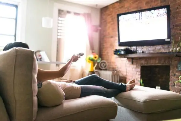 Qual è la distanza ottimale per vedere la mia TV?